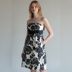 White House Black Market Strapless Black and champagne Dress